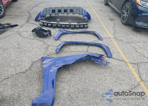 2025 Toyota Tacoma Trd Sport 4Wd from USA, damaged, VIN 3TMLB5JN6SM090639